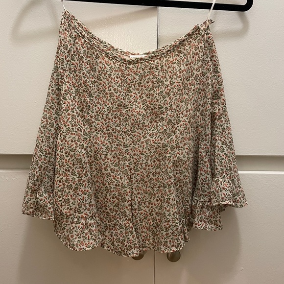 floral mini skirt - Picture 2 of 5